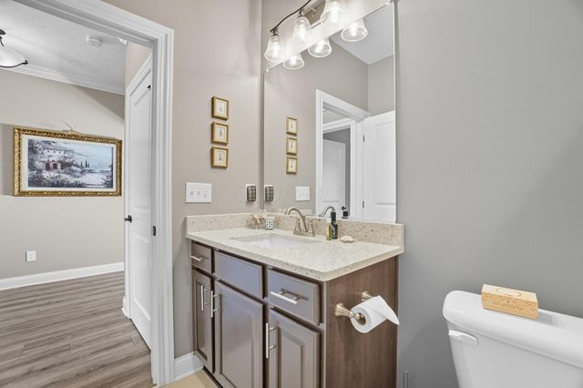 6607 Riverrun Lane, Delaware, OH 43015