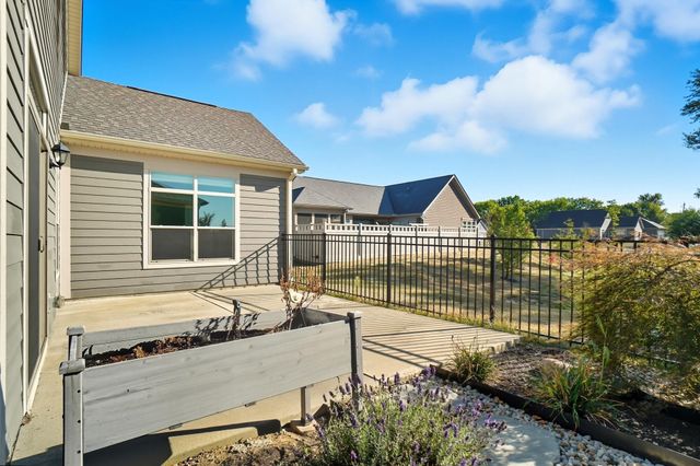 6607 Riverrun Lane, Delaware, OH 43015