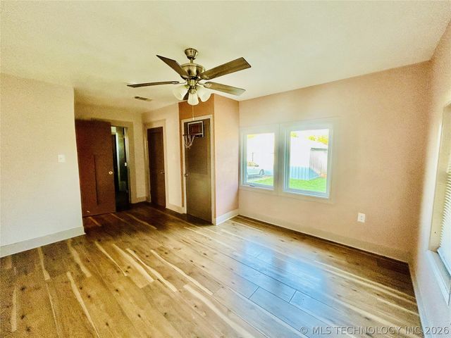 1705 E Broadway Street, Muskogee, OK 74403