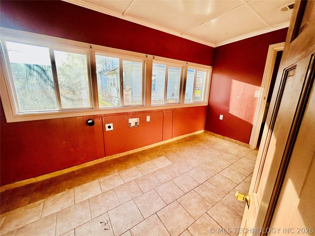 1705 E Broadway Street, Muskogee, OK 74403