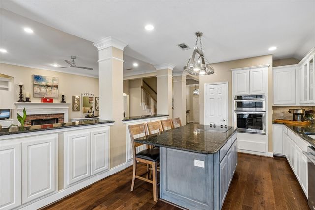 6701 Briarwood Drive, Fort Worth, TX 76132