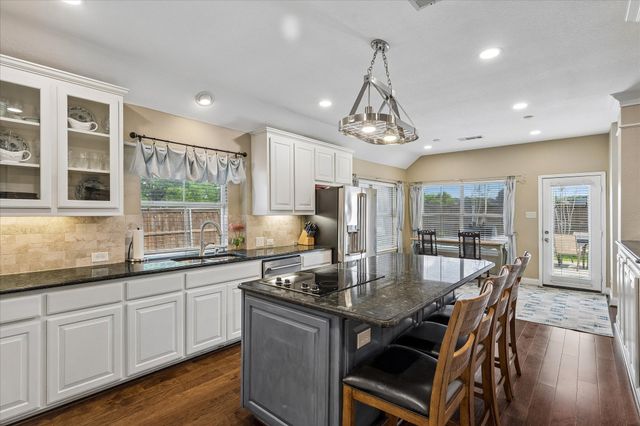 6701 Briarwood Drive, Fort Worth, TX 76132