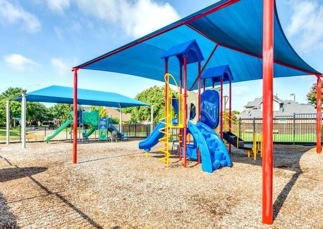 6701 Briarwood Drive, Fort Worth, TX 76132