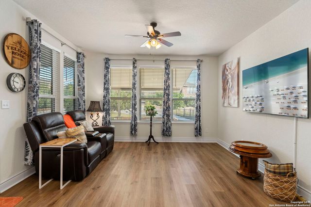 12813 Hollowing Lake, San Antonio, TX 78253