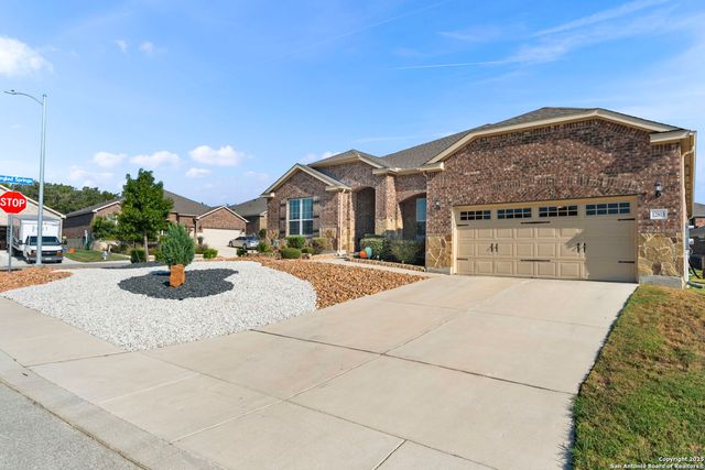 12813 Hollowing Lake, San Antonio, TX 78253