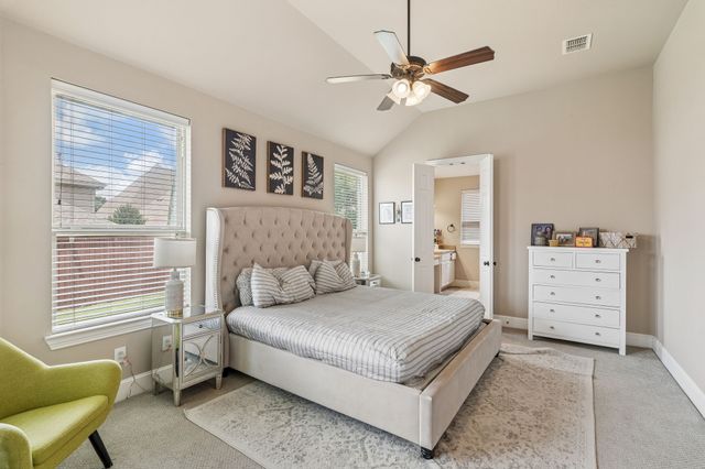 329 Hitch Wagon Drive, Mckinney, TX 75071