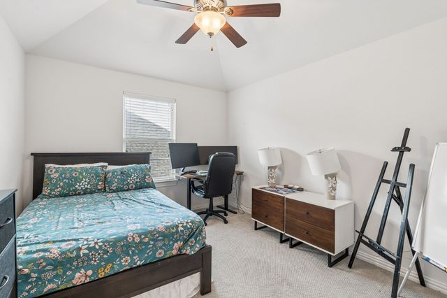 329 Hitch Wagon Drive, Mckinney, TX 75071