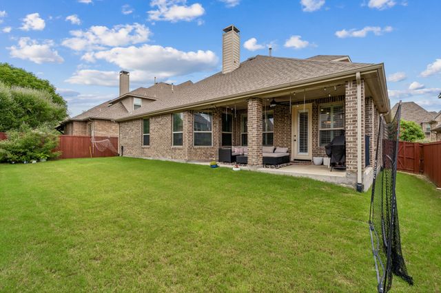 329 Hitch Wagon Drive, Mckinney, TX 75071