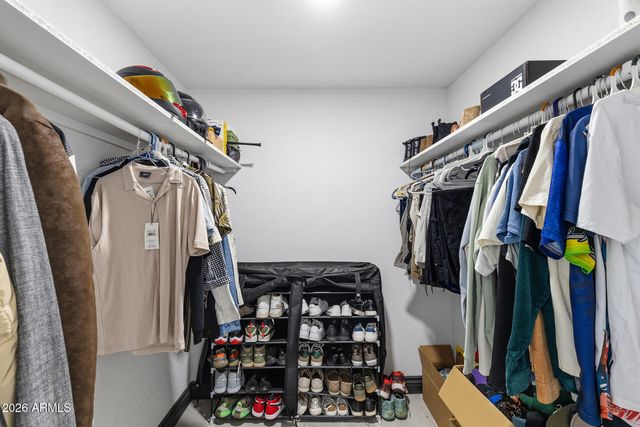 3915 E HILLERY Drive, Phoenix, AZ 85032