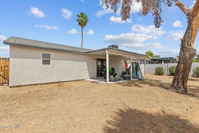 3915 E HILLERY Drive, Phoenix, AZ 85032