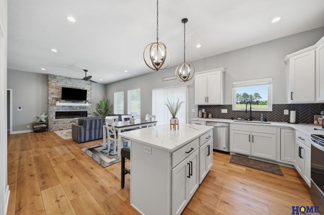 6843 Weigel Bay, Lincoln, NE 68516
