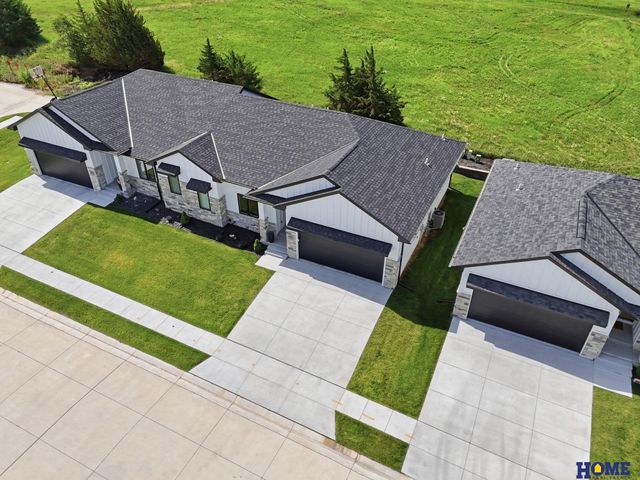 6843 Weigel Bay, Lincoln, NE 68516