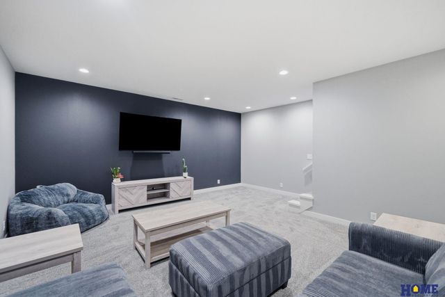 6843 Weigel Bay, Lincoln, NE 68516