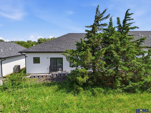 6843 Weigel Bay, Lincoln, NE 68516