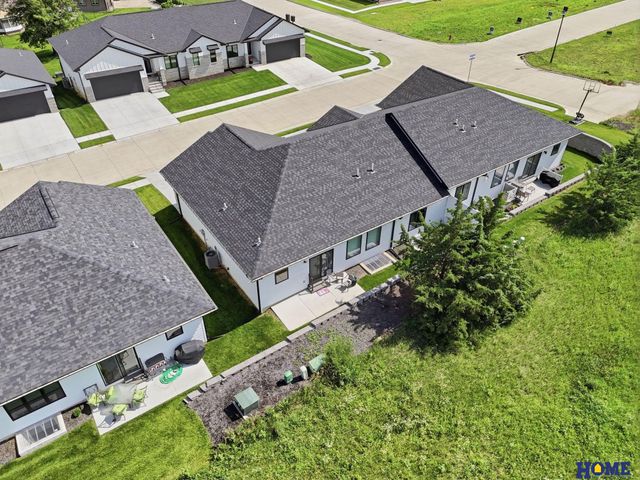 6843 Weigel Bay, Lincoln, NE 68516