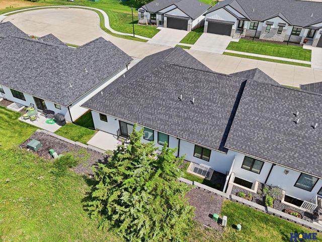 6843 Weigel Bay, Lincoln, NE 68516