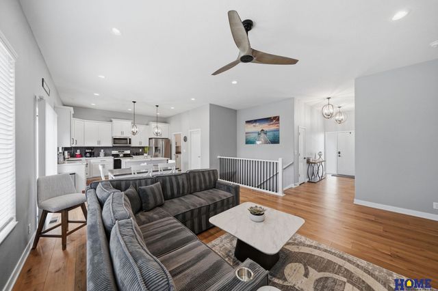 6843 Weigel Bay, Lincoln, NE 68516