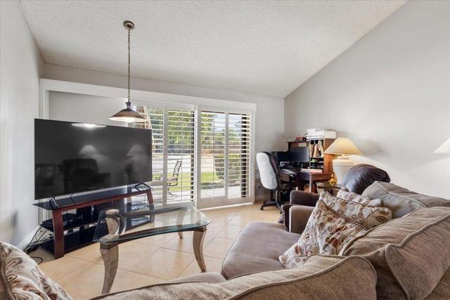 77009 Preston Trail, Palm Desert, CA 92211