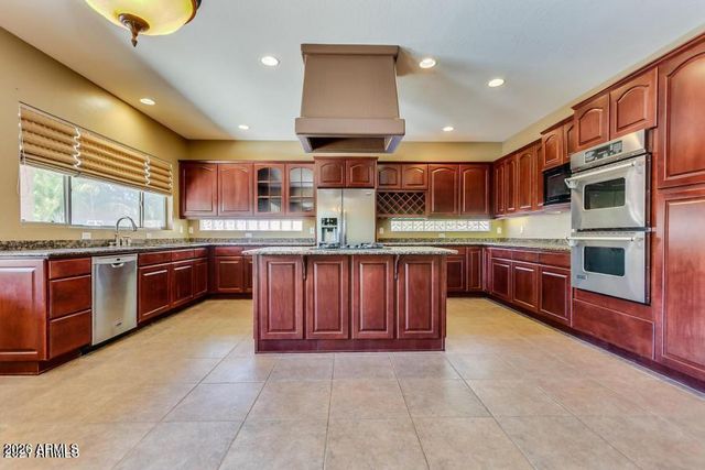 1705 E Coconino Drive, Chandler, AZ 85249