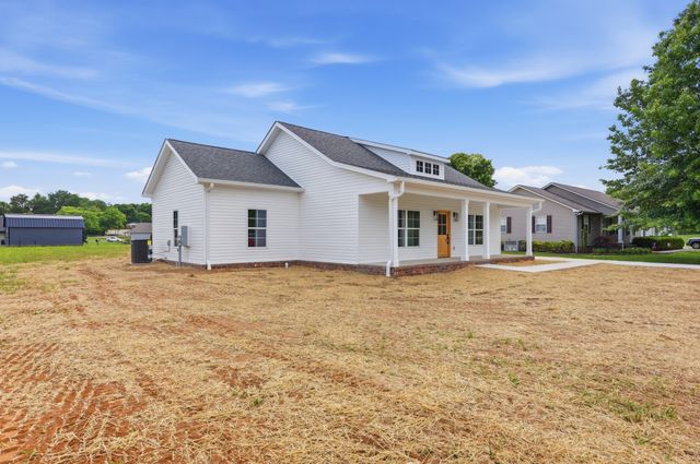 167 Fremont Rd, Doyle, TN 38559