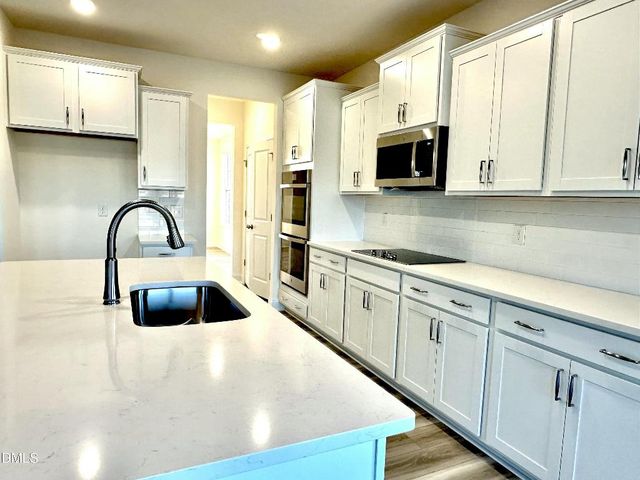 113 Appleseed Drive, Lillington, NC 27546