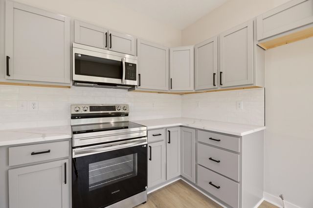 1333 N Holyoke, Wichita, KS 67208