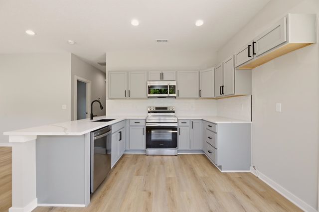1333 N Holyoke, Wichita, KS 67208