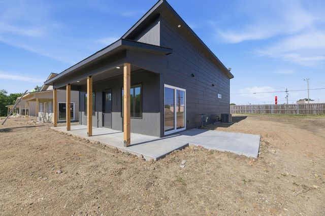 1333 N Holyoke, Wichita, KS 67208
