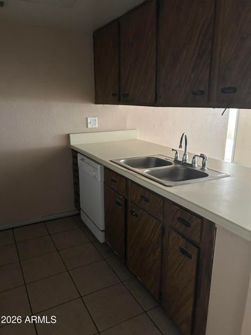 1808 N 32ND Street 116, Phoenix, AZ 85008