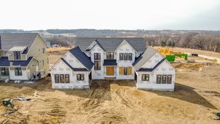 749 S 95th Street, West Des Moines, IA 50266