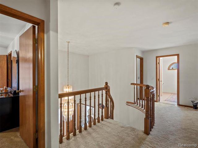 46386 Jackson Drive, Macomb, MI 48044