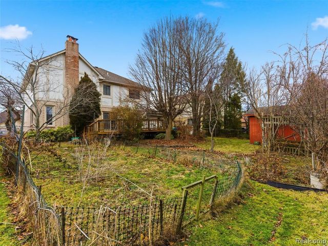 46386 Jackson Drive, Macomb, MI 48044