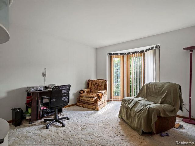 46386 Jackson Drive, Macomb, MI 48044