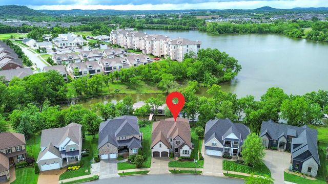 2024 Albatross Way, Gallatin, TN 37066