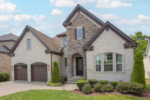 2024 Albatross Way, Gallatin, TN 37066