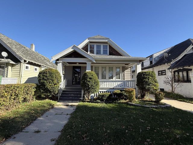 3840 N 18th STREET, Milwaukee, WI 53206