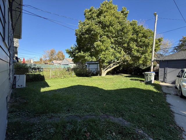 3840 N 18th STREET, Milwaukee, WI 53206