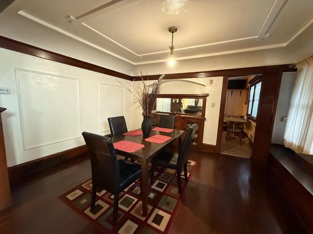 3840 N 18th STREET, Milwaukee, WI 53206