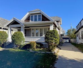 3840 N 18th STREET, Milwaukee, WI 53206