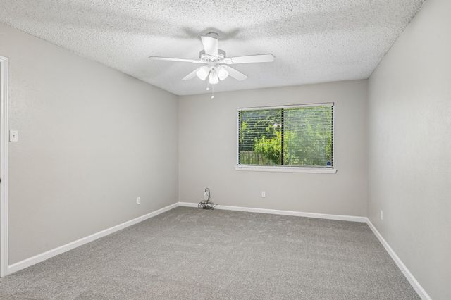 3704 Fort Hunt Drive, Arlington, TX 76016
