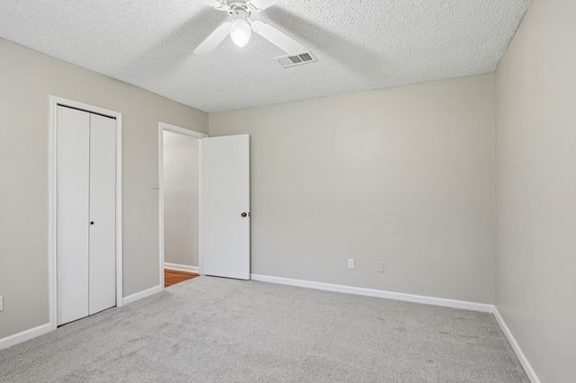 3704 Fort Hunt Drive, Arlington, TX 76016