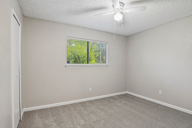 3704 Fort Hunt Drive, Arlington, TX 76016