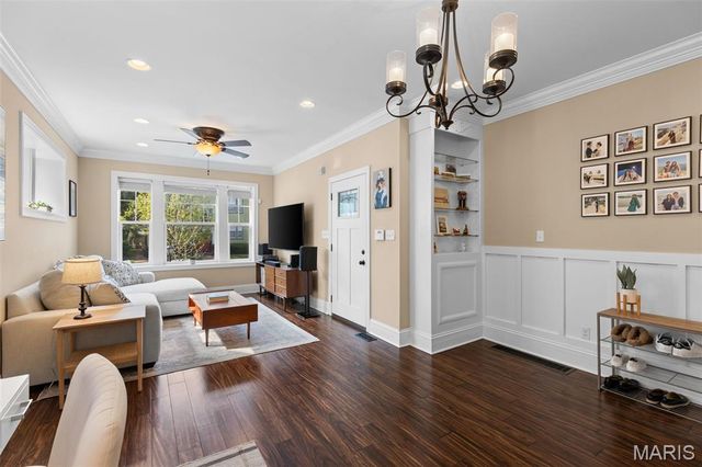 4623 Shenandoah Avenue 1B, St Louis, MO 63110