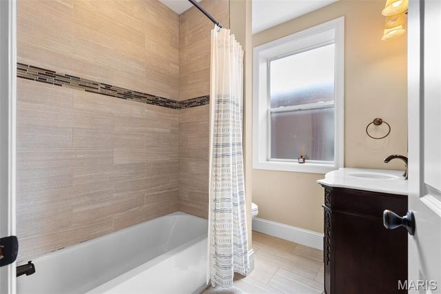 4623 Shenandoah Avenue 1B, St Louis, MO 63110