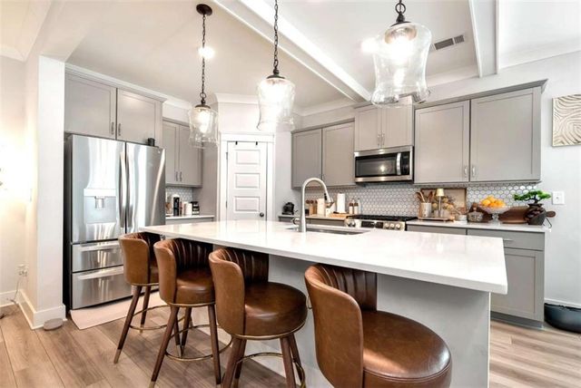 6968 Manchester Drive, Flowery Branch, GA 30542