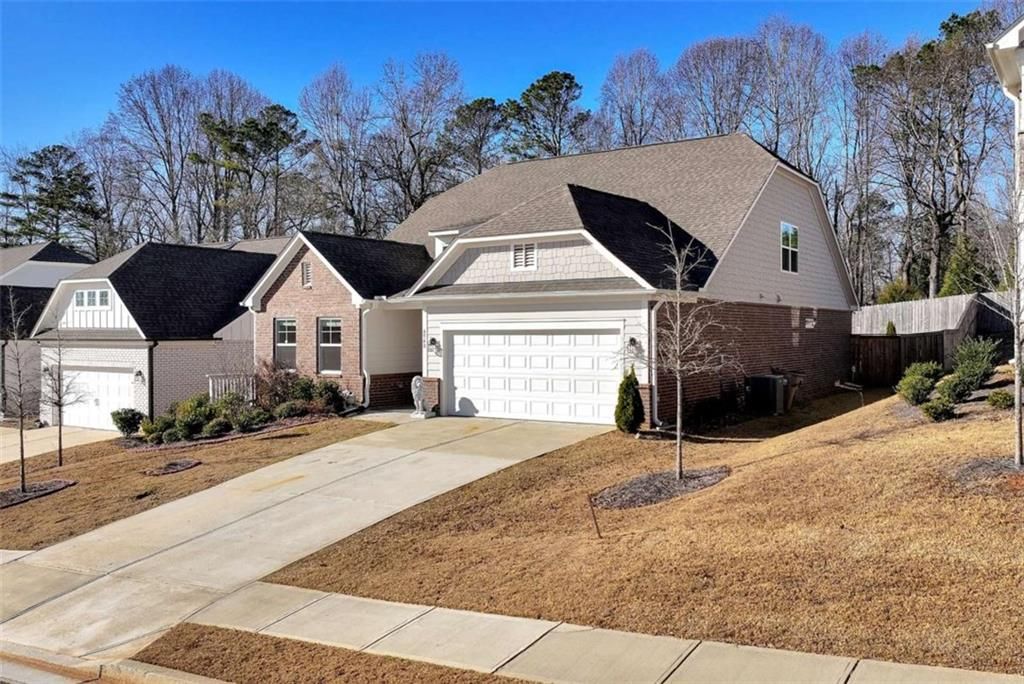 6968 Manchester Drive, Flowery Branch, GA 30542