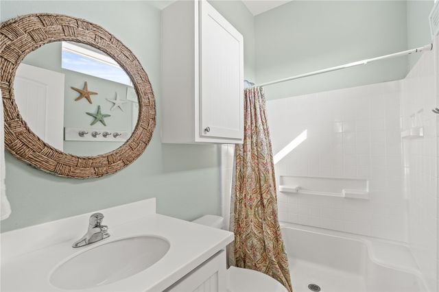 640 Gulf Village Dr, Port Aransas, TX 78373