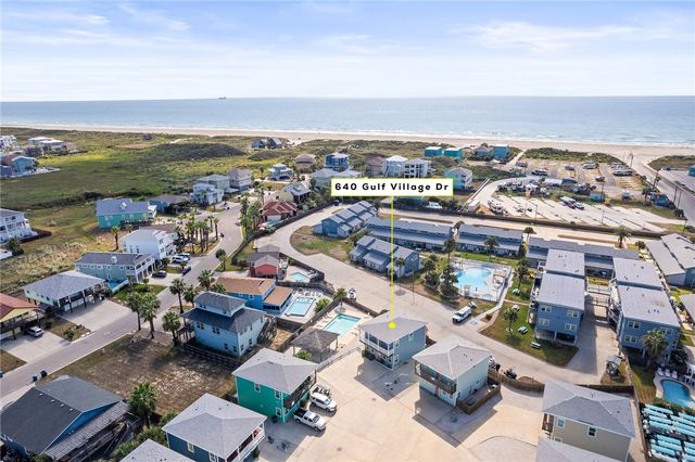 640 Gulf Village Dr, Port Aransas, TX 78373