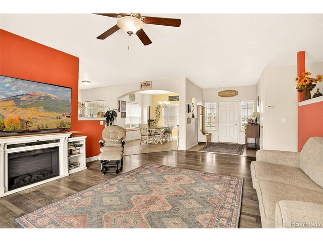 56788 E 22nd Pl, Strasburg, CO 80136