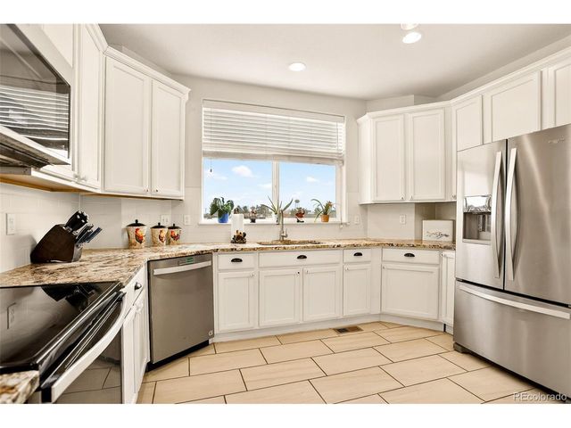 56788 E 22nd Pl, Strasburg, CO 80136